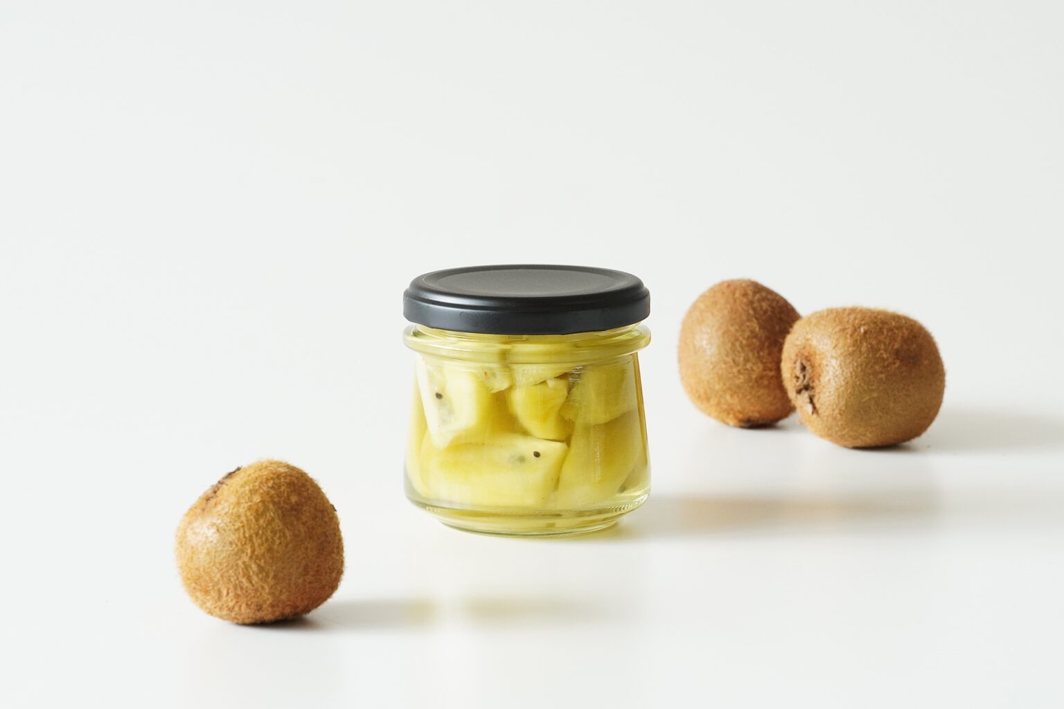 菜の花畑のキウイシロップ